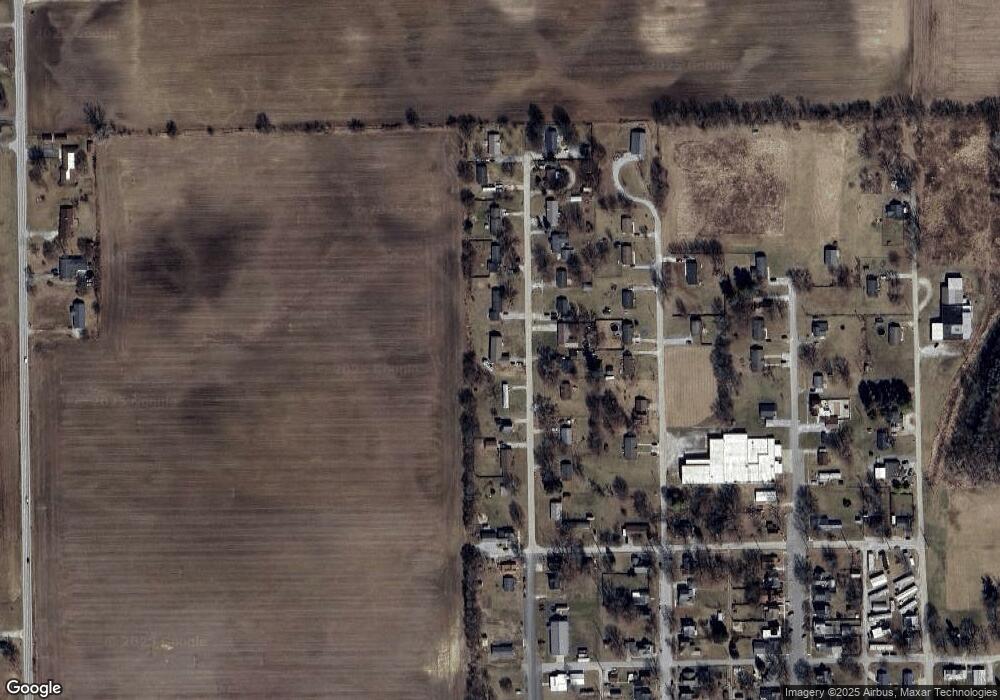 519 N Franklin St, Mentone, IN 46539 - photo 1