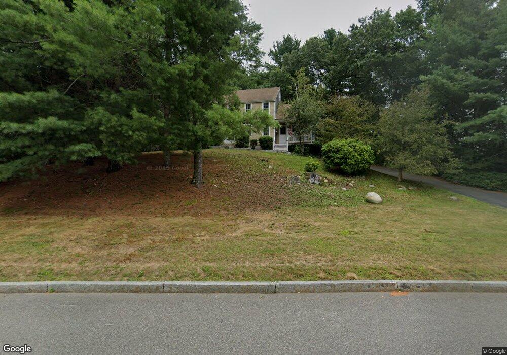 79 Maplewood Dr, Hanover, MA 02339 - photo 1