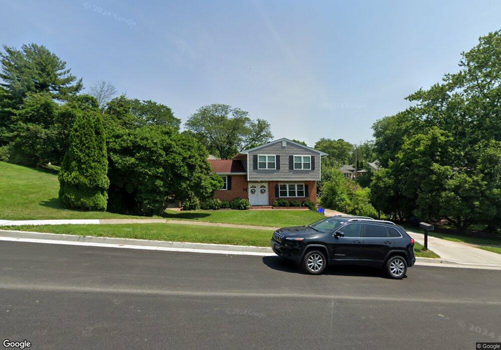 902 Crestwick Rd, Towson, MD 21286 - photo 1