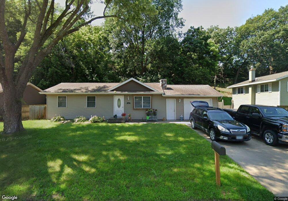 816 Juniper St, La Crescent, MN 55947 - photo 1