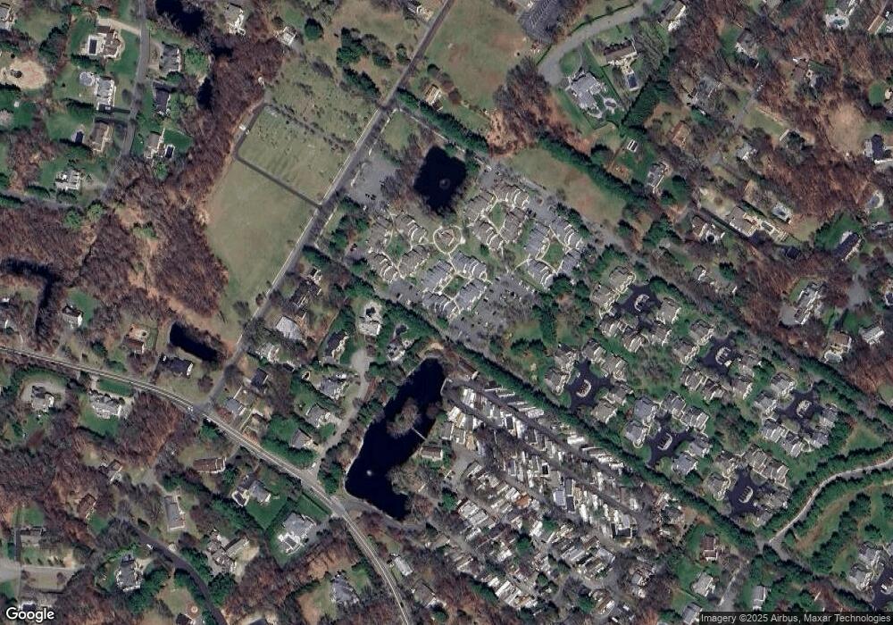 36 Krinsky Ct, Mahwah, NJ 07430 - photo 1