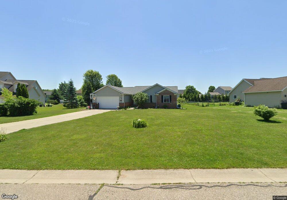 10086 N Hunt Ct, Davison, MI 48423 - photo 1