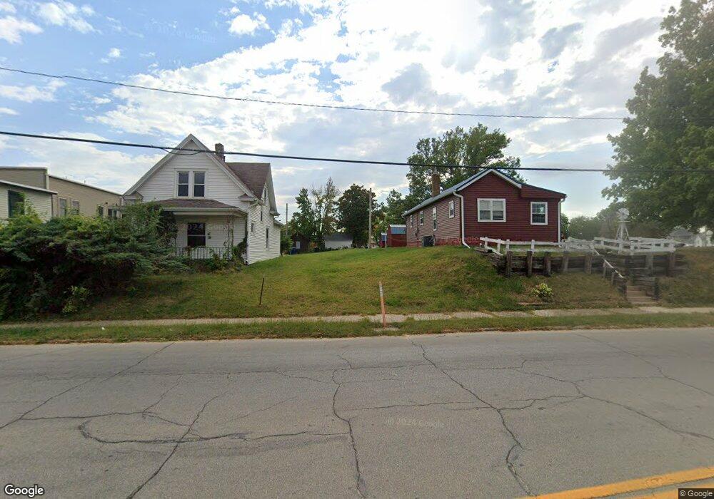 1506 C St SW, Cedar Rapids, IA 52404 - photo 1