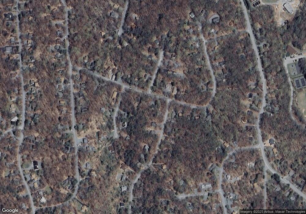 377 Lakewood Dr, Hamlin, PA 18427 - photo 1