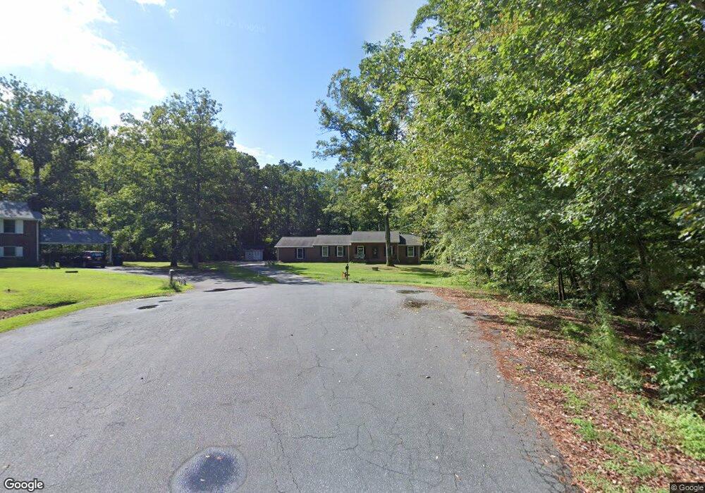 11012 Burleigh Dr, Petersburg, VA 23805 - photo 1