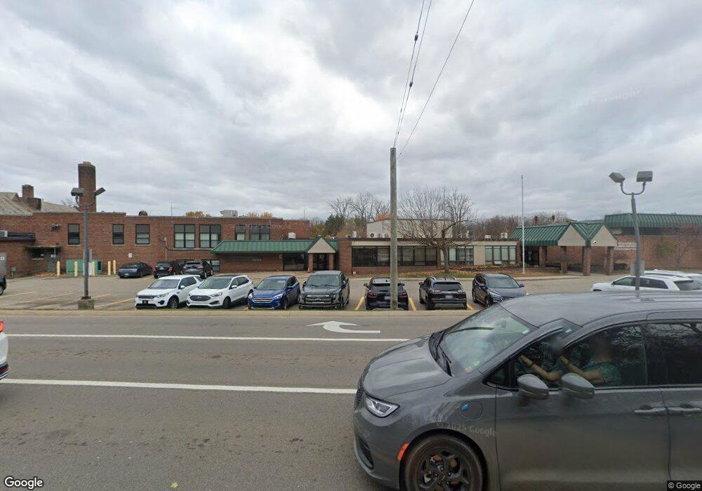 5810 Commerce Rd, West Bloomfield, MI 48324 - photo 1