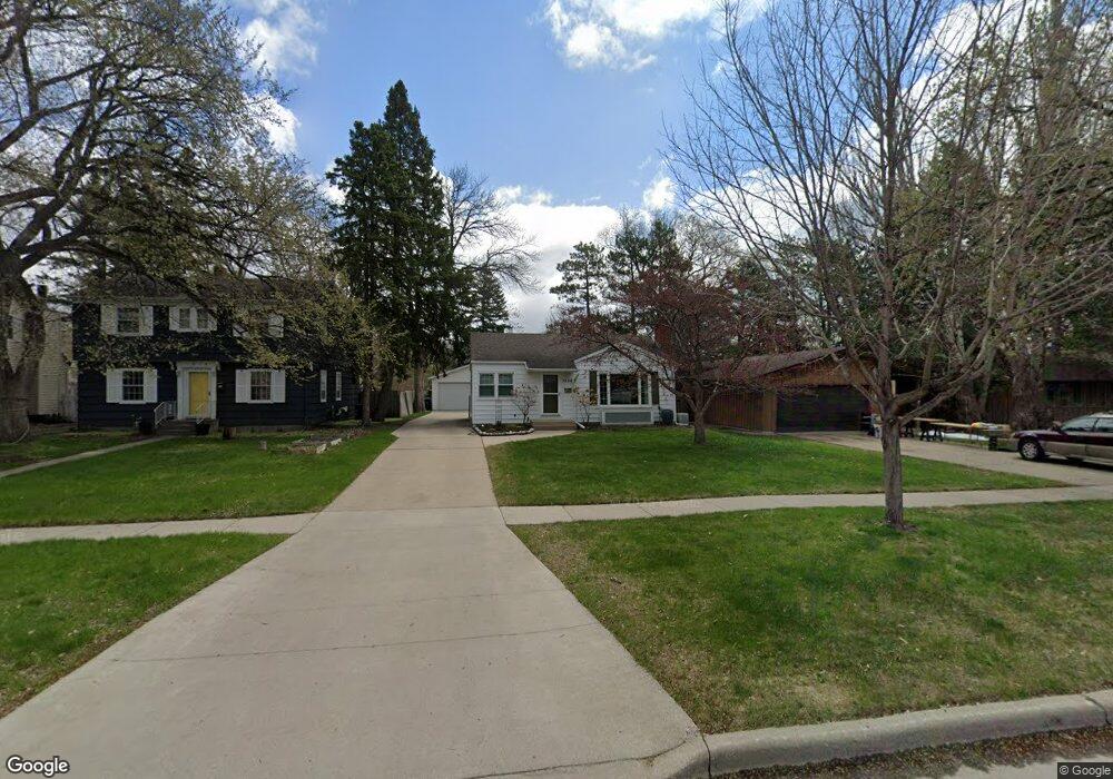 1522 10th St S, Fargo, ND 58103 - photo 1