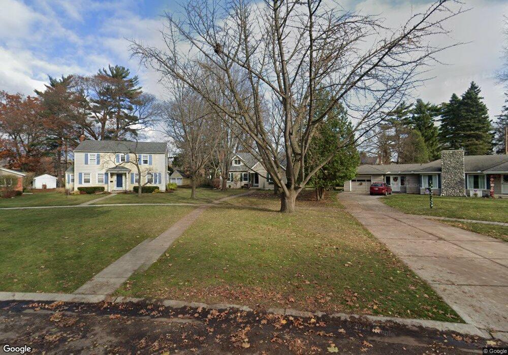 809 Lakeview Ave, Port Huron, MI 48060 - photo 1