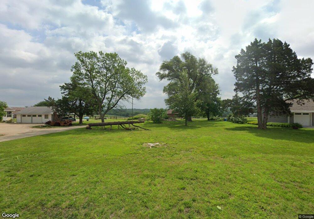 1430 SW Indian Hills Rd, Topeka, KS 66615 - photo 1