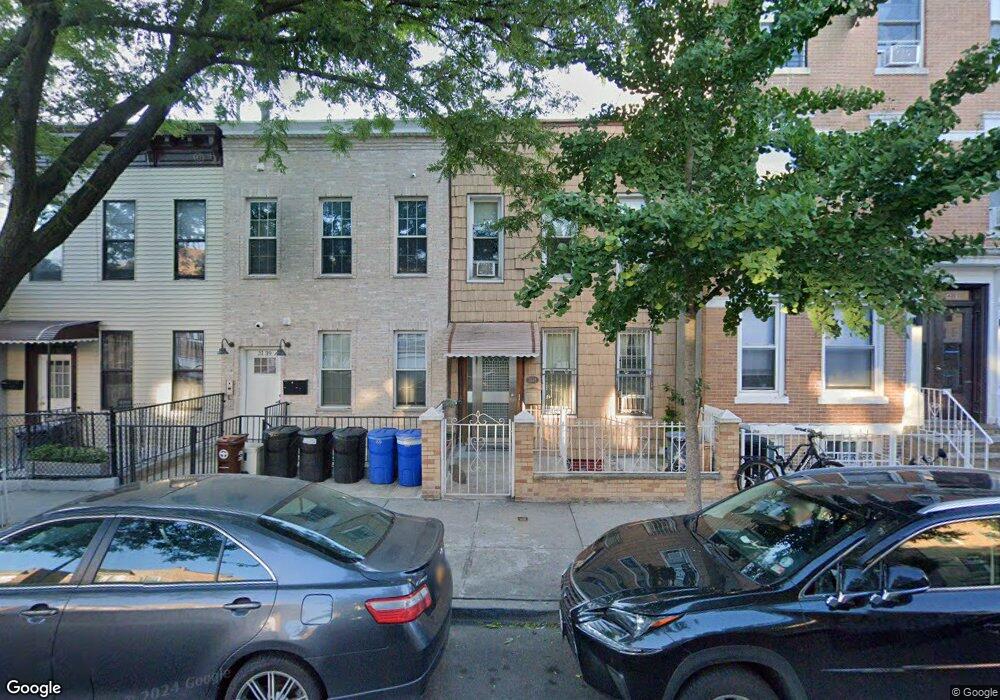 31-39 41st St, Astoria, NY 11103 - photo 1