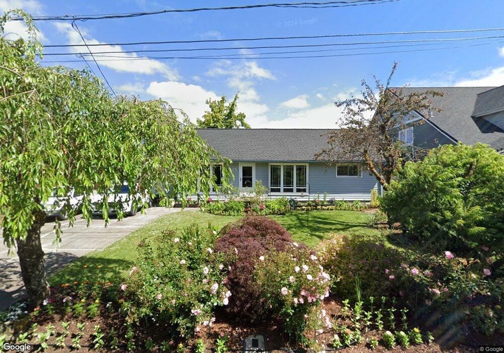 3525 Mahlon Ave, Eugene, OR 97401 - photo 1