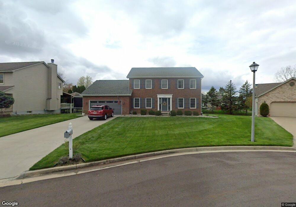 1521 Smokedrift Ln, Lansing, MI 48917 - photo 1