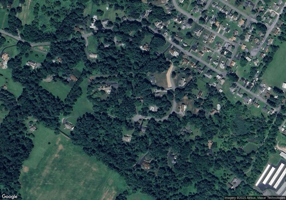 102 Fortress Dr, Boyertown, PA 19512 - photo 1