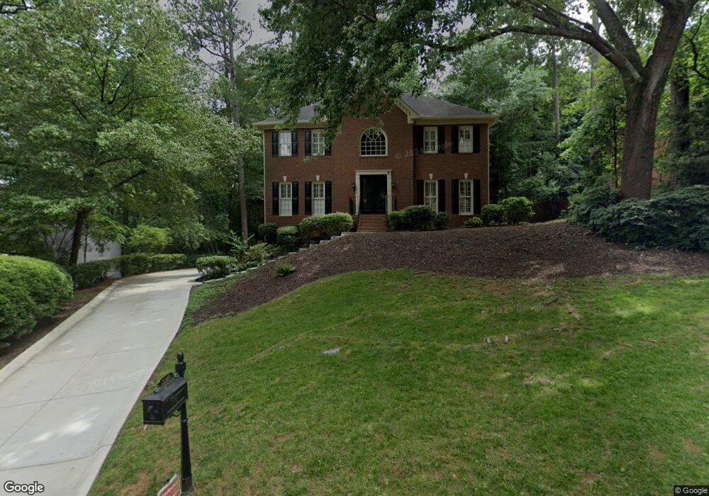 2045 Azalea Dr, Roswell, GA 30075 - photo 1