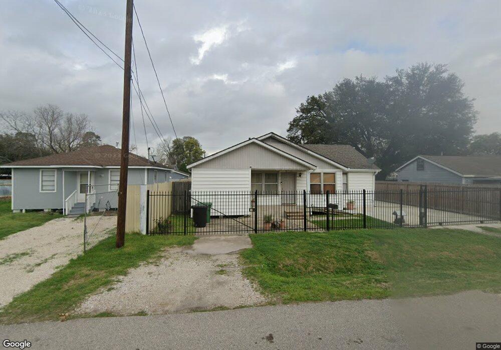 120 Oddo St, Houston, TX 77022 - photo 1