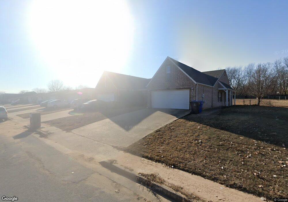 5094 S Hickory Ave, Broken Arrow, OK 74011 - photo 1