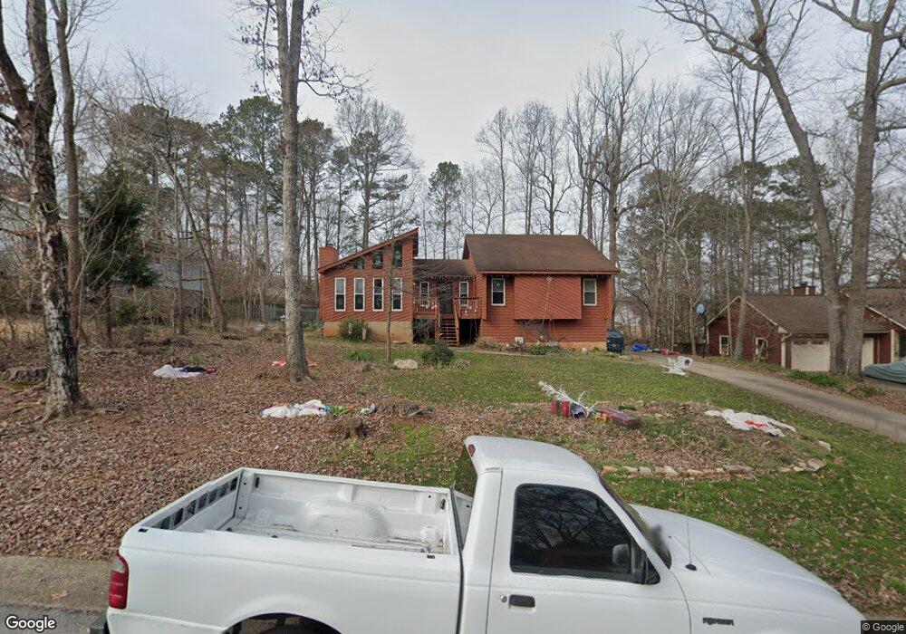 547 Eight Point Ct, Suwanee, GA 30024 - photo 1