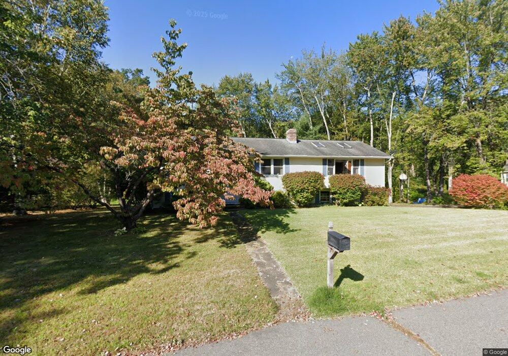 3 Hunters Hill Cir, Amherst, MA 01002 - photo 1