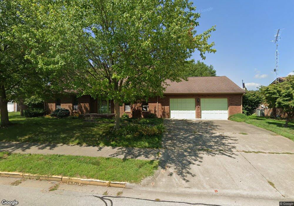 1140 27th St, Columbus, IN 47201 - photo 1