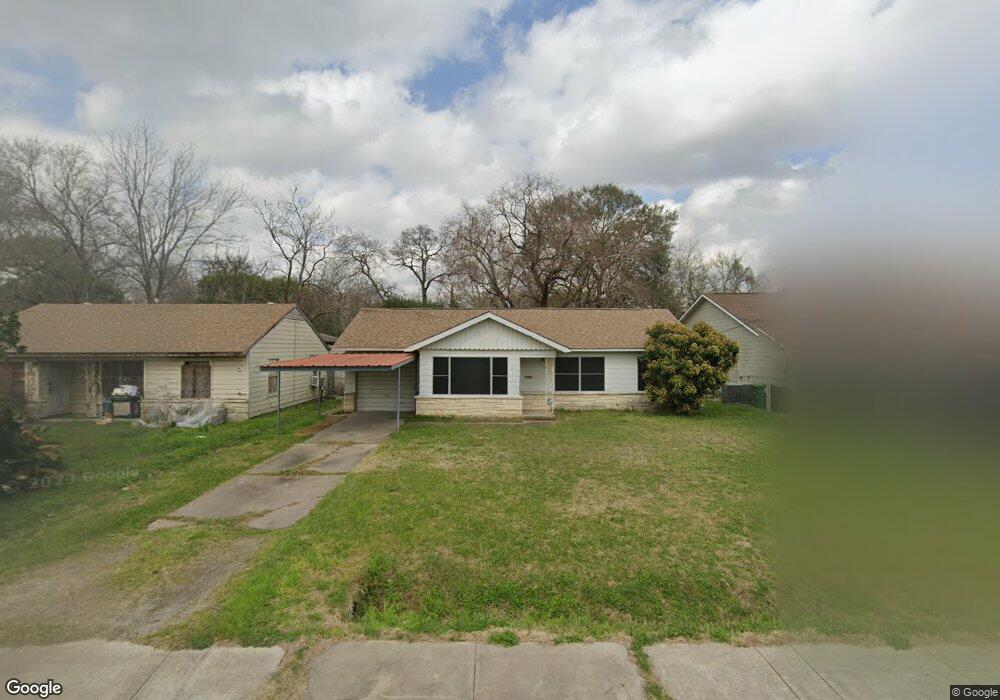135 De Boll St, Houston, TX 77022 - photo 1