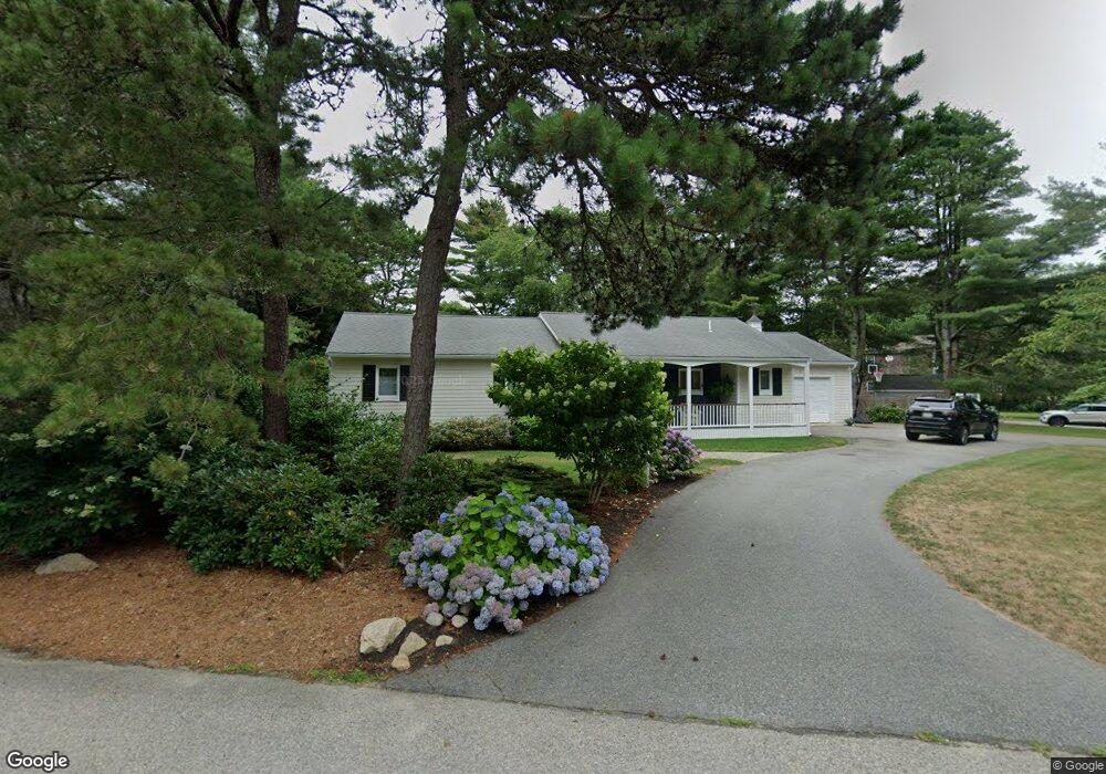 27 Heather Ln, North Falmouth, MA 02556 - photo 1