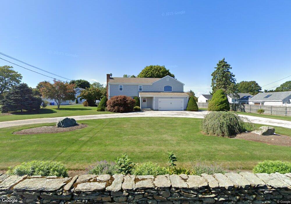 381 Turner Rd, Middletown, RI 02842 - photo 1