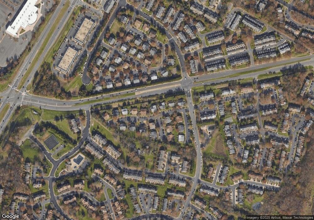 14012C Grumble Jones Ct, Centreville, VA 20121 - photo 1