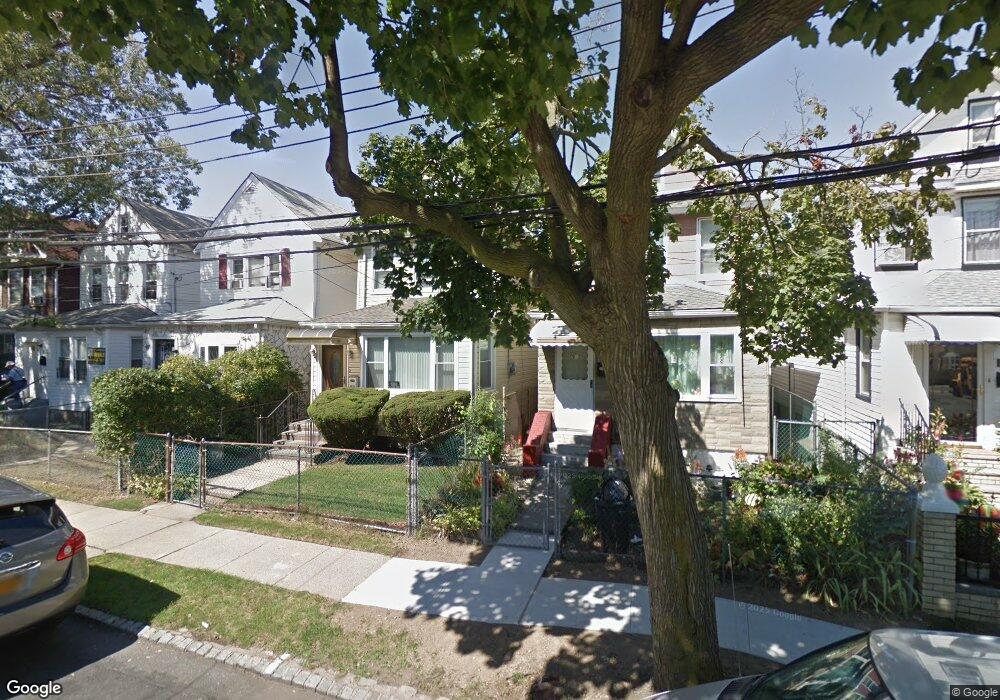 17015 104th Ave, Jamaica, NY 11433 - photo 1