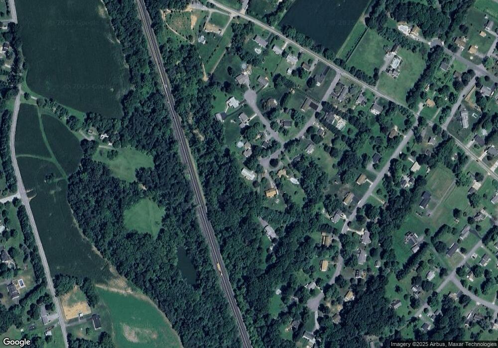 4414 Carroll Park Ct, Sykesville, MD 21784 - photo 1