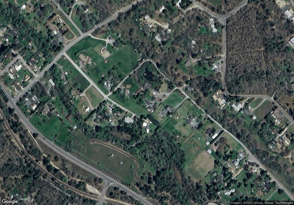 1877 Dellwood Dr, Grants Pass, OR 97526 - photo 1