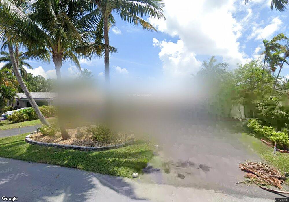 2270 NE 38th St, Lighthouse Point, FL 33064 - photo 1