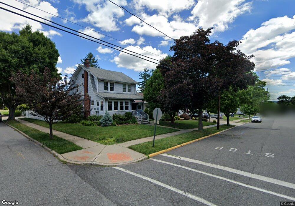 307 Lawrence Ave, Hasbrouck Heights, NJ 07604 - photo 1