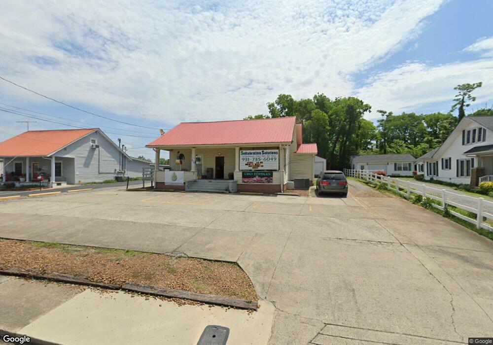 526 Deery St, Shelbyville, TN 37160 - photo 1