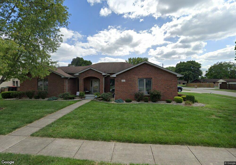2301 Reston Ln, Columbus, IN 47203 - photo 1