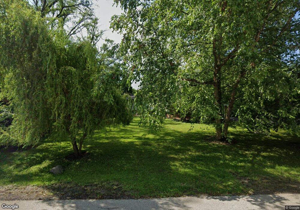 825 Becker Rd, Glenview, IL 60025 - photo 1