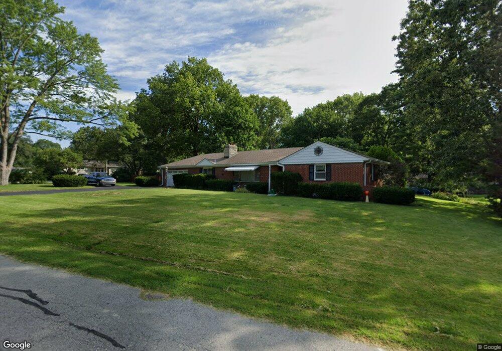 11120 Lecluyse Dr, Shawnee, KS 66203 - photo 1