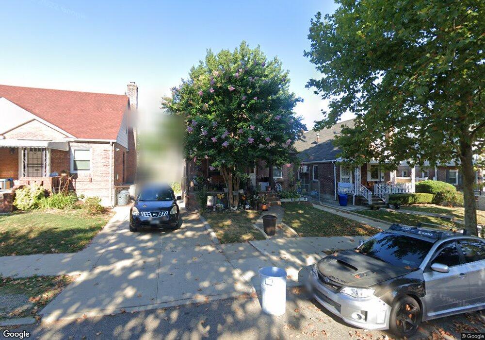 5752 157th St, Flushing, NY 11355 - photo 1