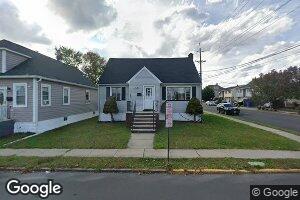 33 SE Grant Ave, Port Reading, NJ 07064