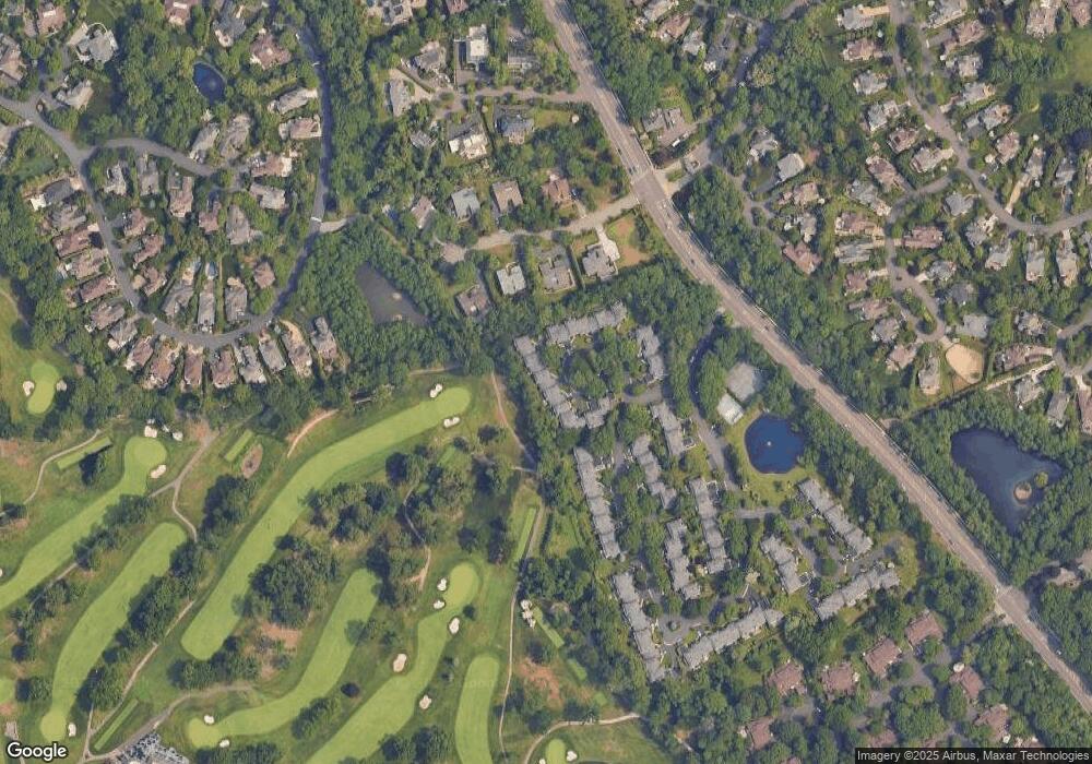 64 Fairway Cir N, Manhasset, NY 11030 - photo 1