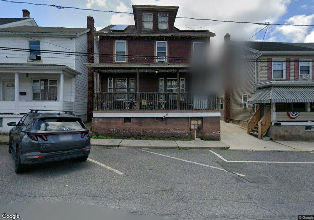 210 W Bertsch St, Lansford, PA 18232 - photo 1