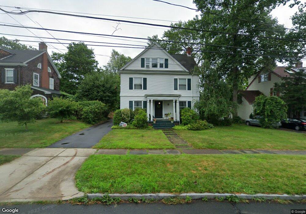 20 Beverly Rd, West Hartford, CT 06119 - photo 1