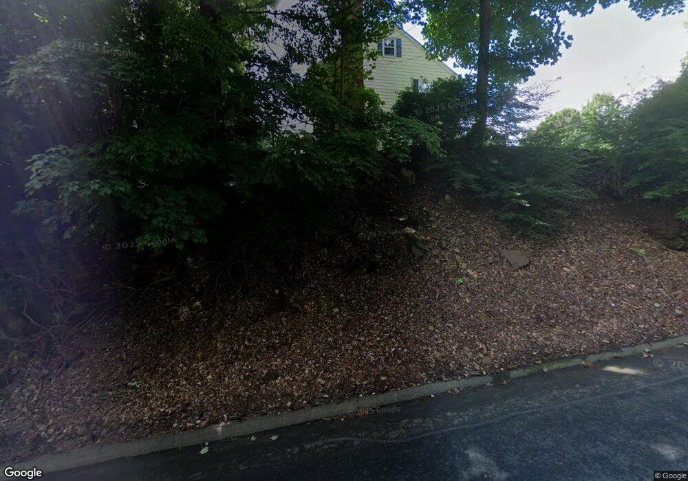 1 Cold Spring Dr, Bloomfield, CT 06002 - photo 1