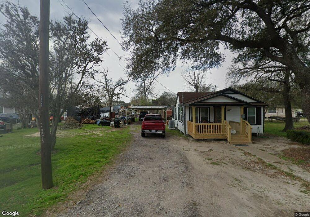 5405 Maury St, Houston, TX 77009 - photo 1