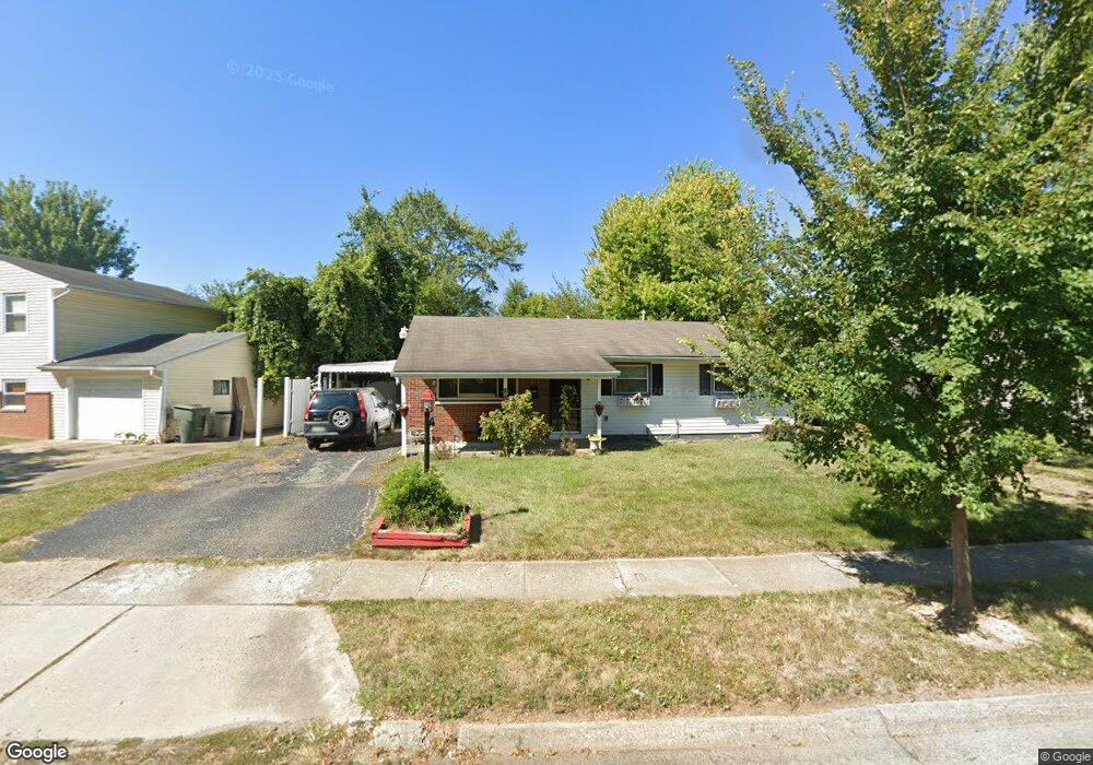 1515 Grattan Rd, Columbus, OH 43227 - photo 1