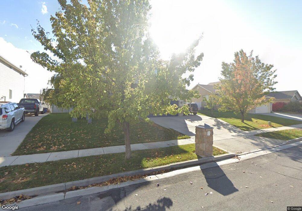 1423 W 2300 S, Woods Cross, UT 84087 - photo 1