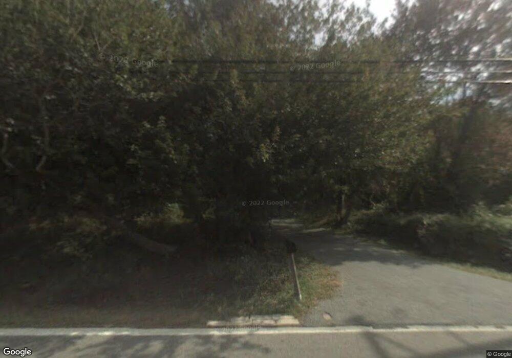 736 E Shore Rd, Jamestown, RI 02835 - photo 1