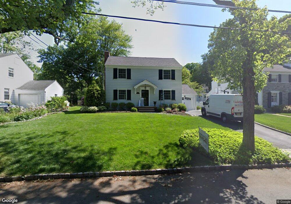 11 Meadowbrook Rd, Chatham, NJ 07928 - photo 1