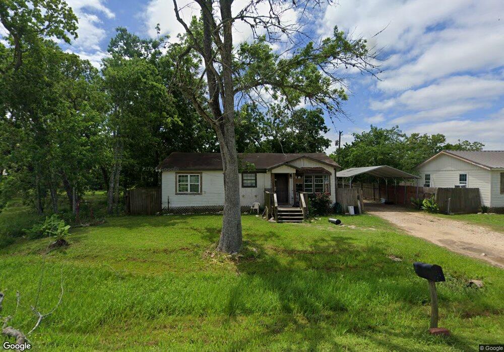 426 E Alabama St, Brazoria, TX 77422 - photo 1