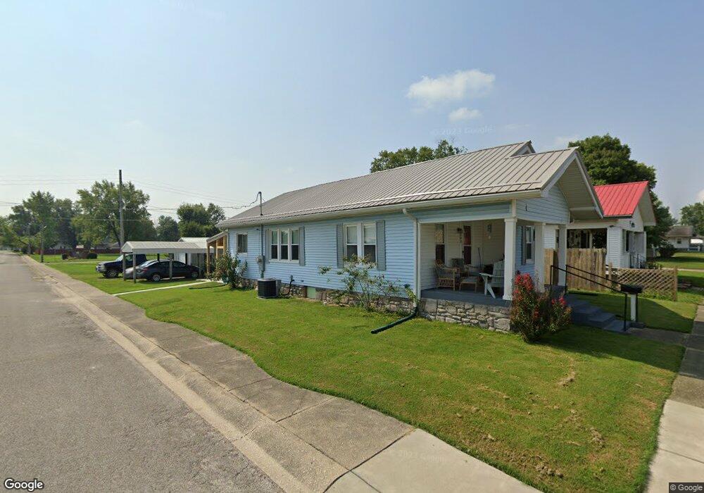 303 W 2nd St, Bicknell, IN 47512 - photo 1