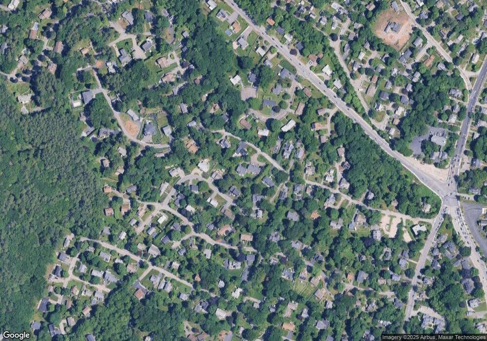 92 Worcester Ln, Waltham, MA 02451 - photo 1